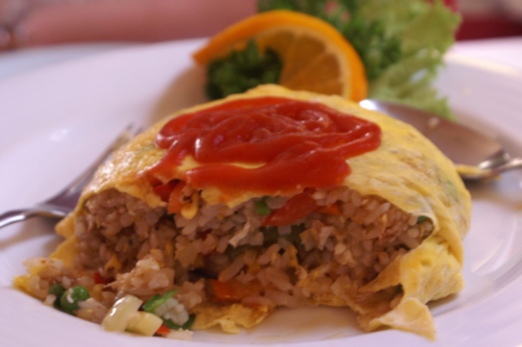 Omelette filled with rice