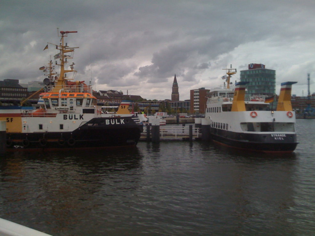 Kiel boats