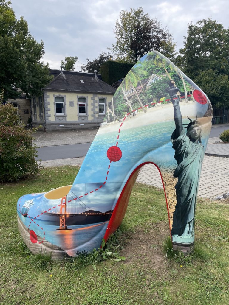 Schuhskulptur im US-Stil