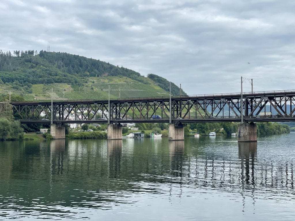 Double decker bridge Alf-Bullay