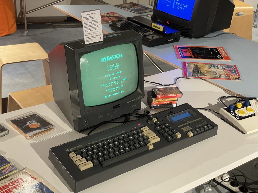 Amstrad CPC mit grünem Bildschirm