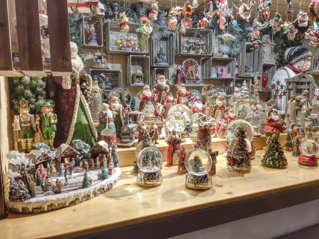 Snow globes at Nikolausdorf