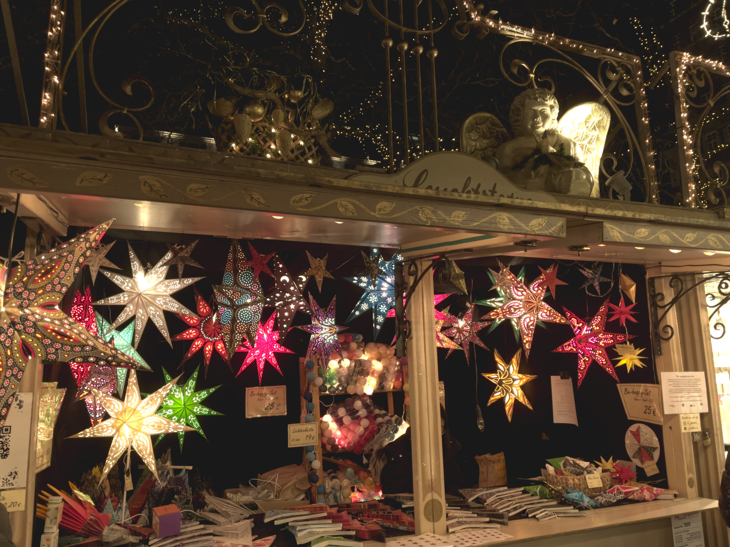 Engelchen Markt: Christmas market is one of the most magical Christmas markets in Düsseldorf