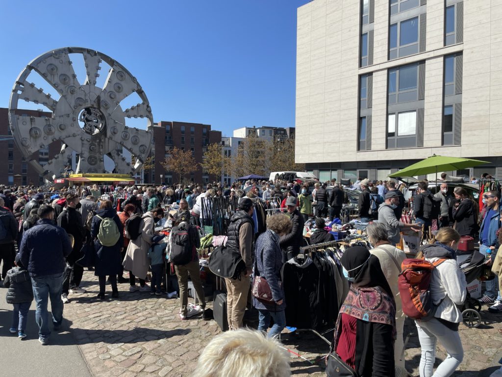 Flohmarkt  & TRUDE